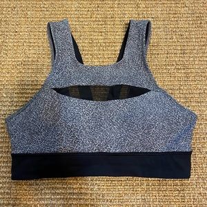 Lululemon Bra size 8!